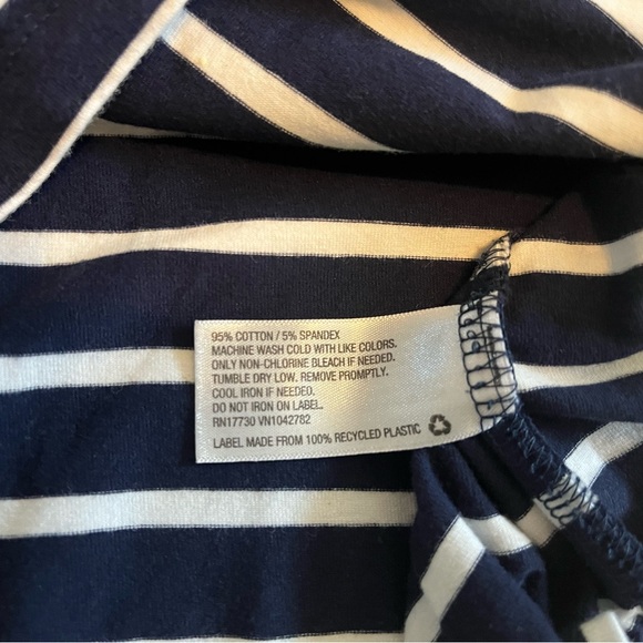 LAST CHANCE!!!! The softest striped shirt to transition to the new season. XXL. - Picture 6 of 6